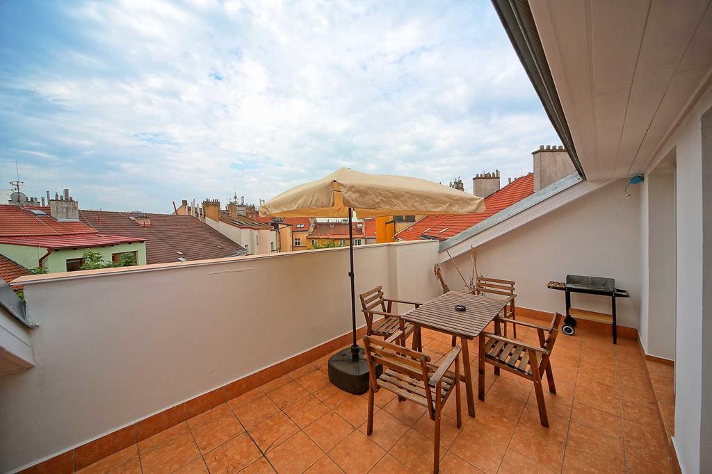 Apartment Na Kozacce 6 プラハ エクステリア 写真
